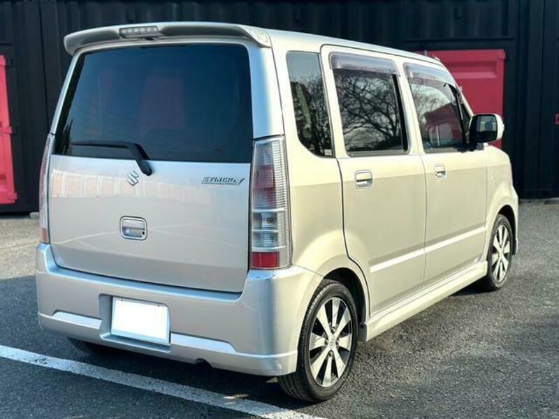 WAGON R