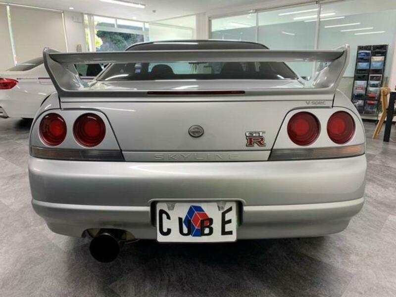 SKYLINE
