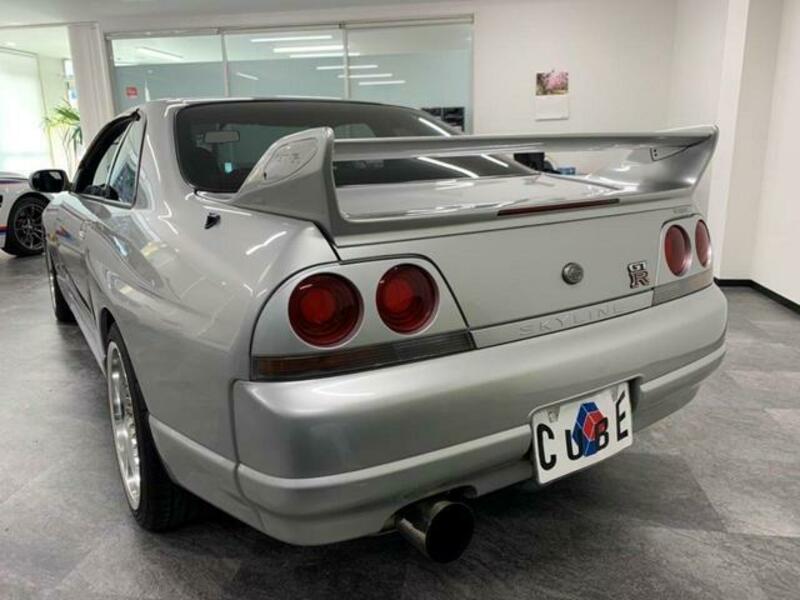 SKYLINE