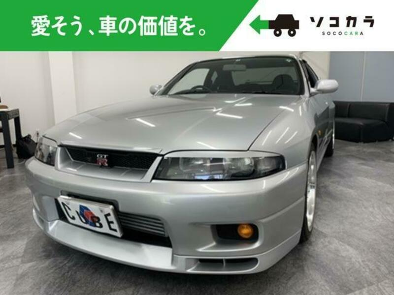 NISSAN SKYLINE