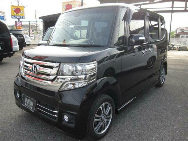 HONDA N BOX CUSTOM