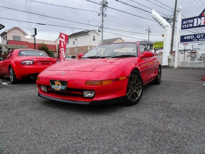 TOYOTA MR2