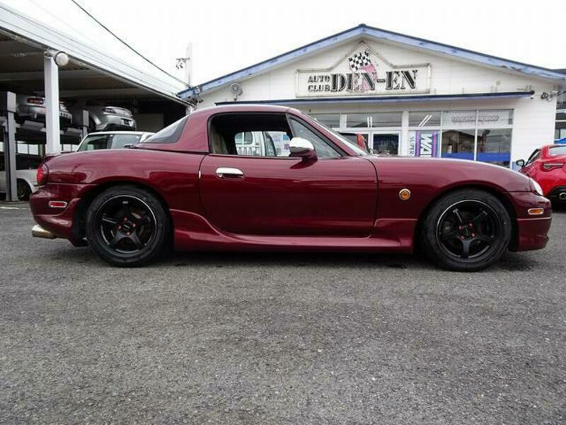 ROADSTER