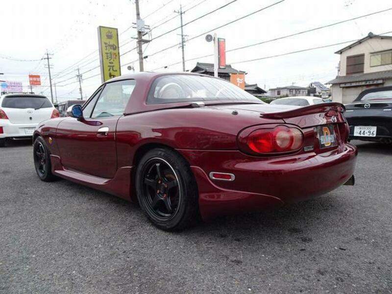 ROADSTER