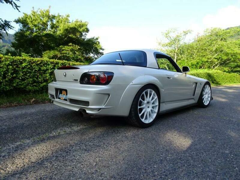 S2000