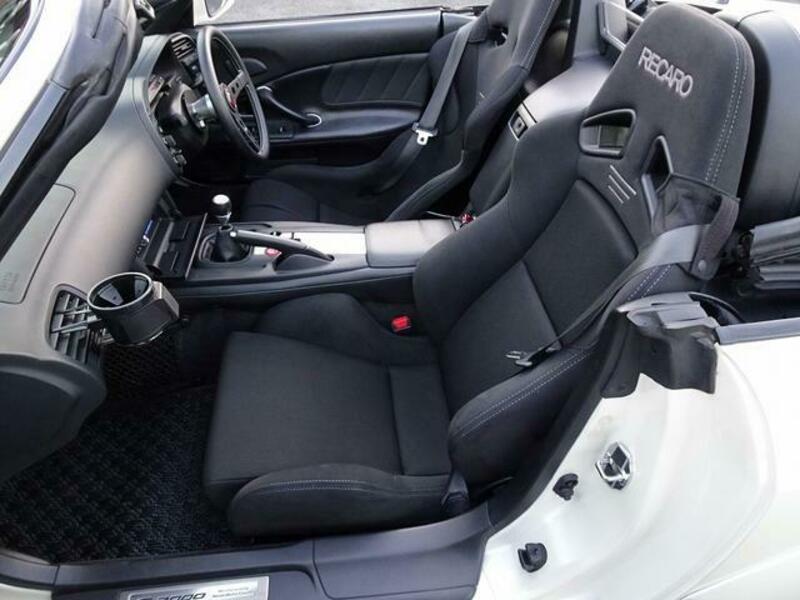 S2000