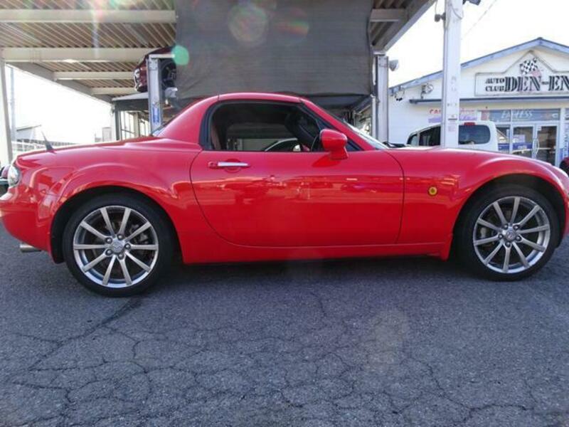 ROADSTER