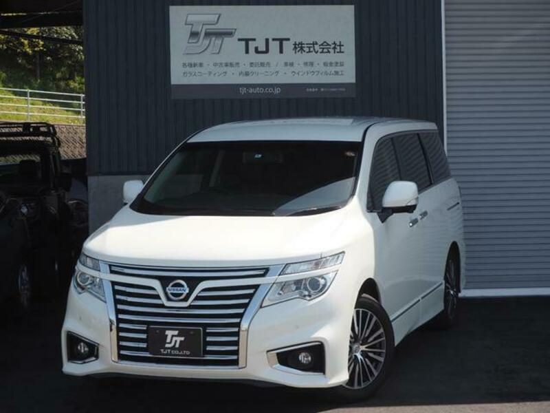 NISSAN ELGRAND