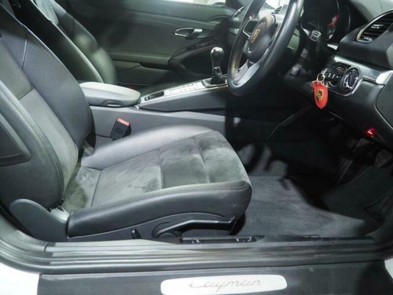 718 CAYMAN