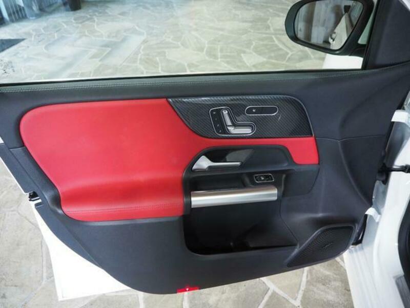 B-CLASS