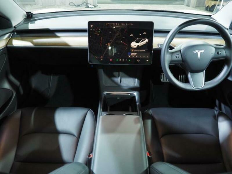 MODEL 3