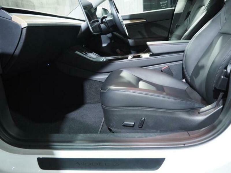 MODEL 3