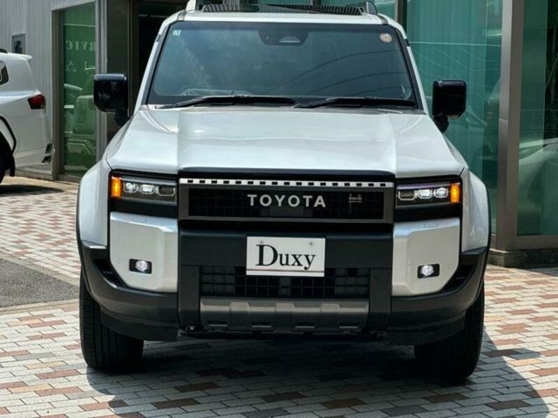 LAND CRUISER 250