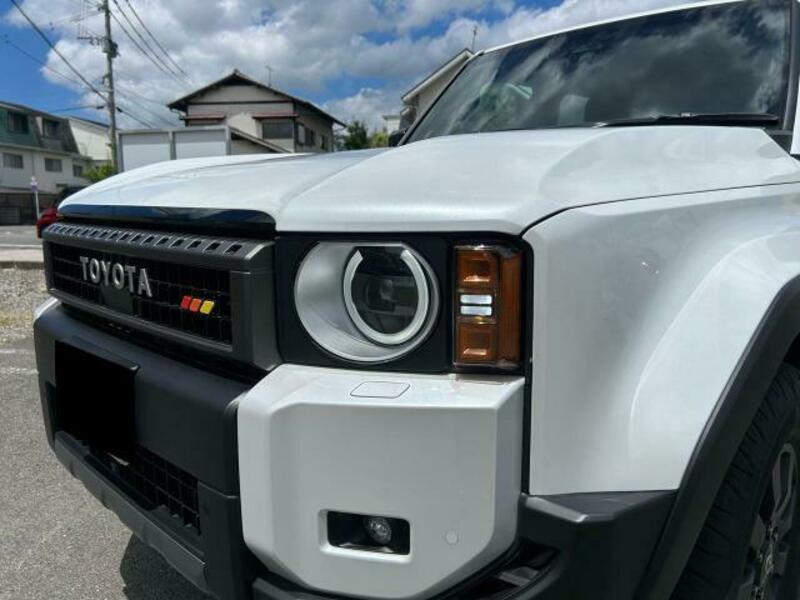 LAND CRUISER 250