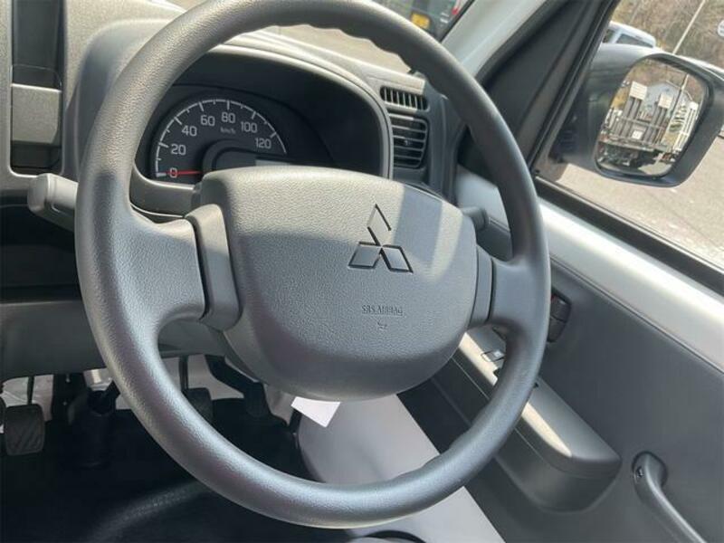 MINICAB TRUCK