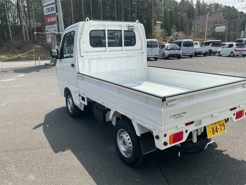 MINICAB TRUCK