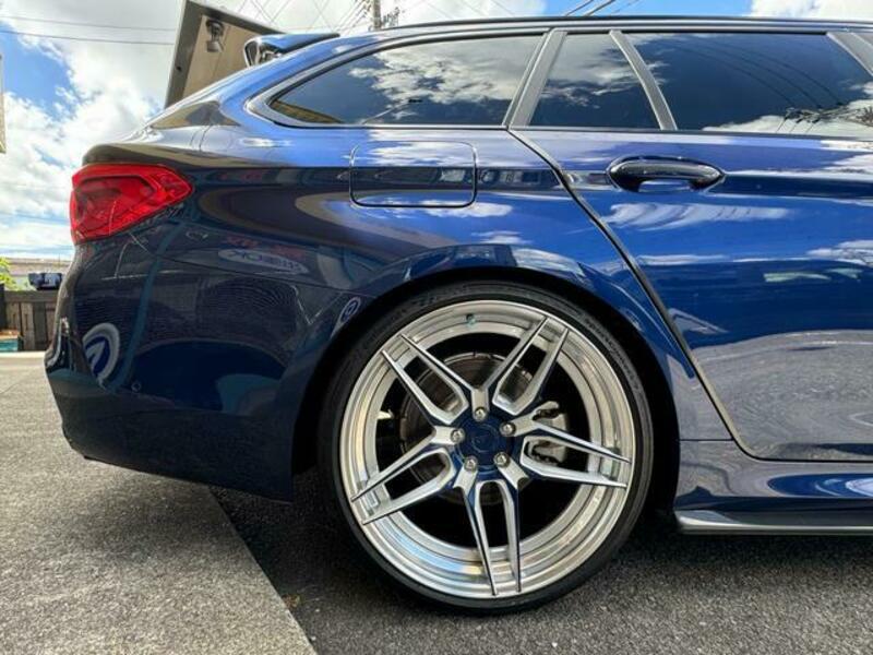 5 SERIES