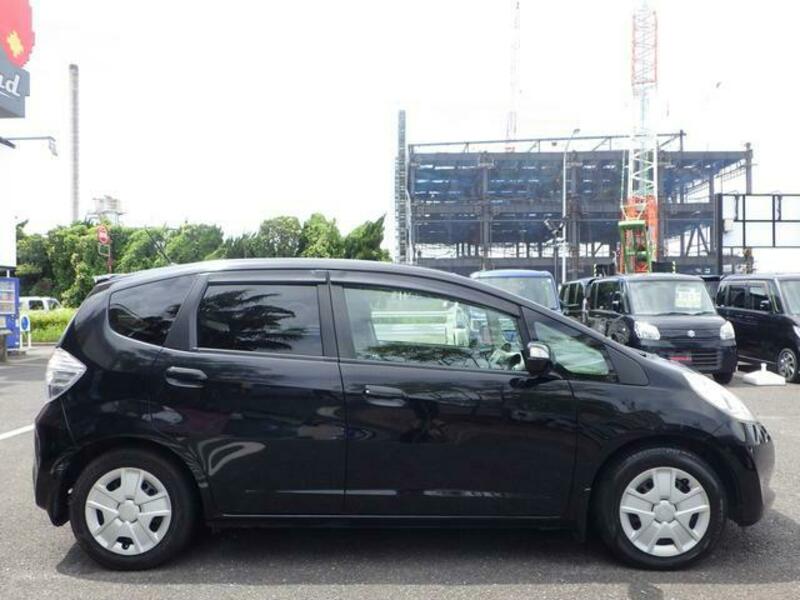 FIT HYBRID