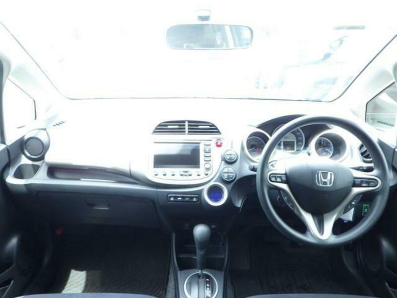 FIT HYBRID