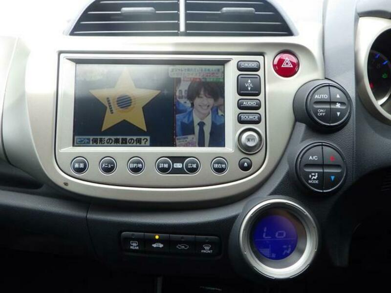FIT HYBRID