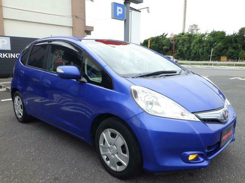 FIT HYBRID