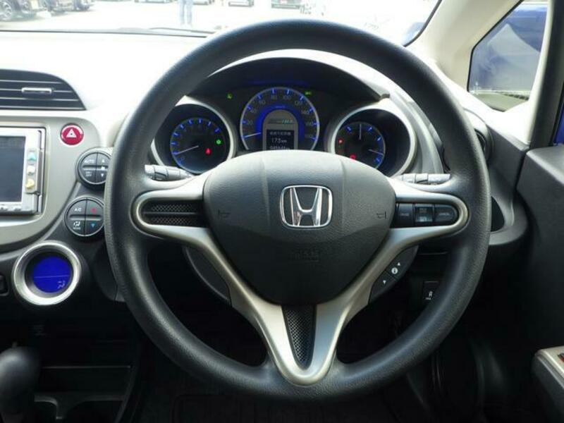 FIT HYBRID