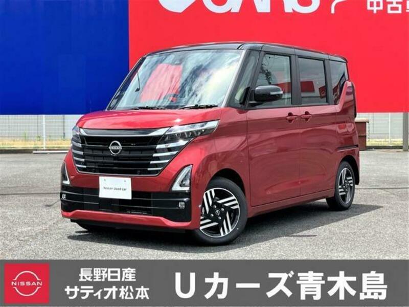 NISSAN ROOX