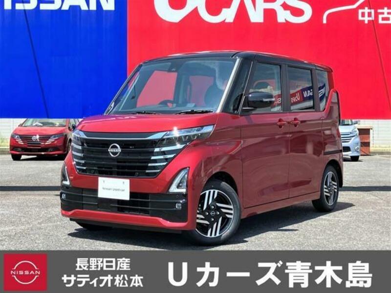NISSAN ROOX