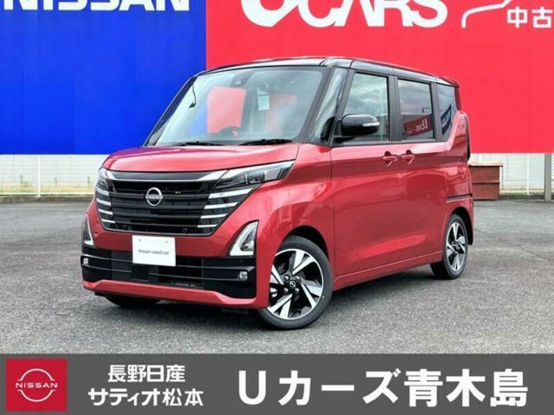 NISSAN ROOX