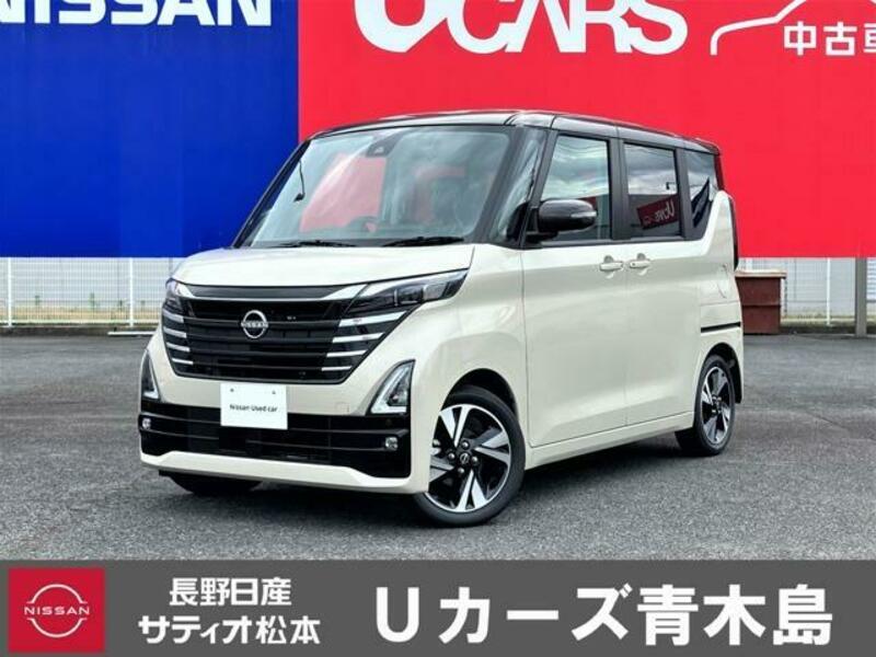 NISSAN ROOX
