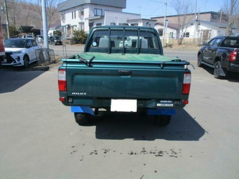 HILUX