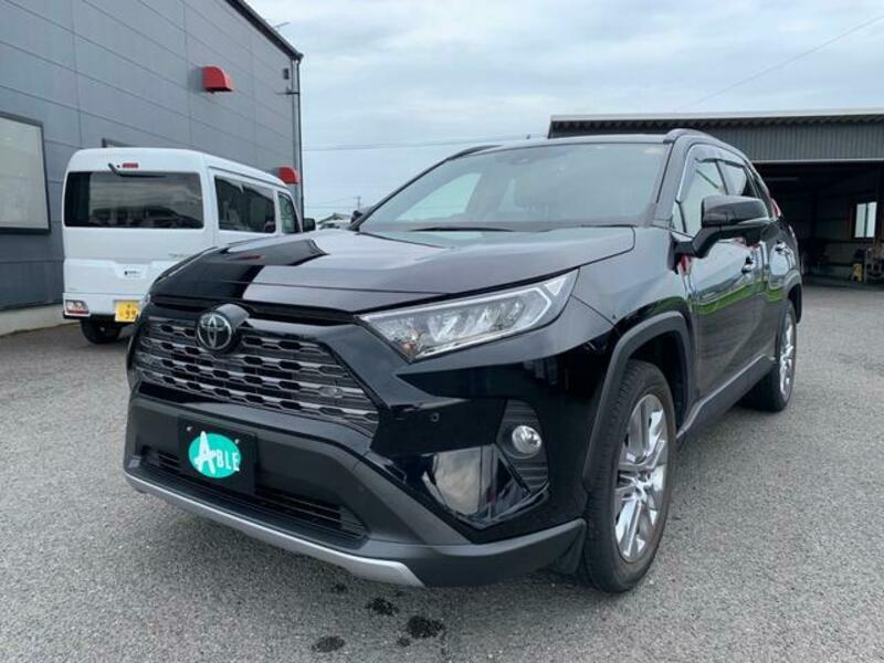 RAV4
