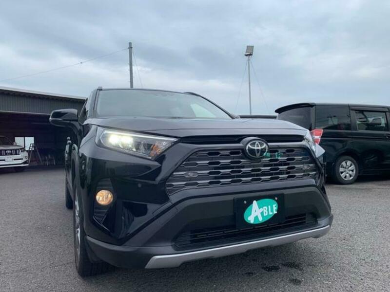 RAV4
