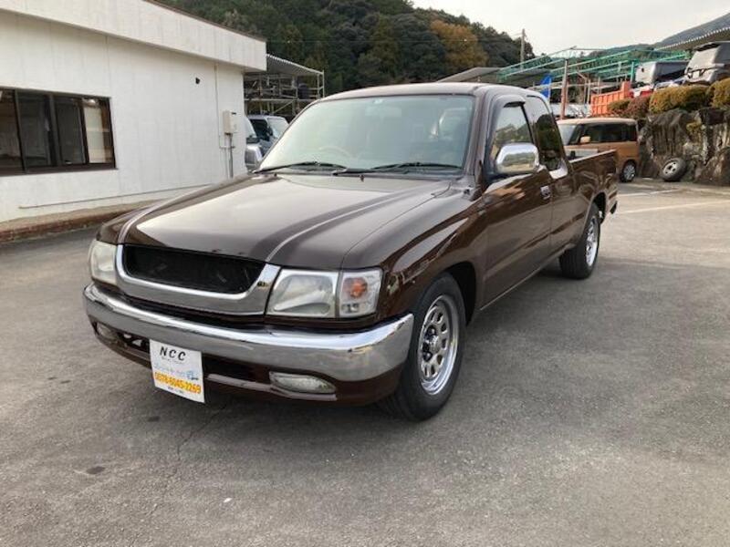 HILUX