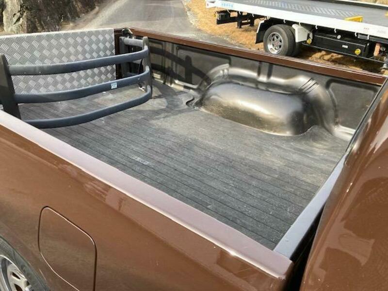 HILUX