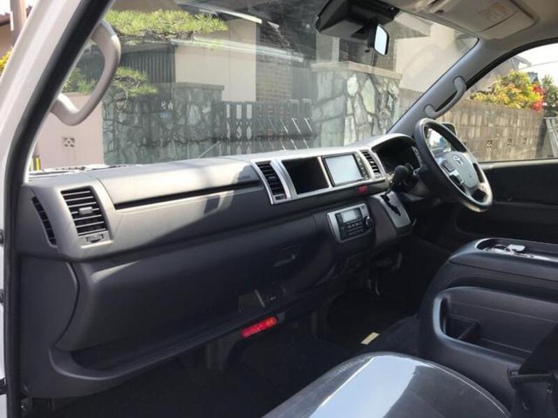 HIACE WAGON