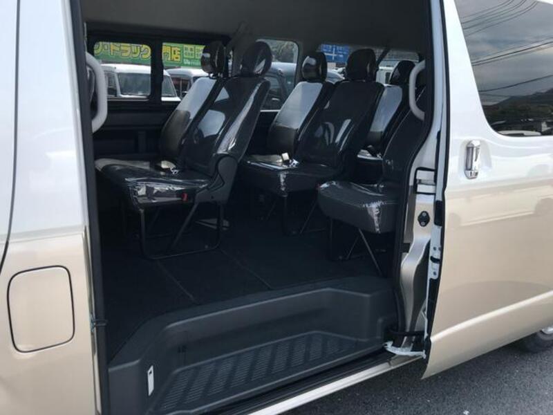 HIACE WAGON