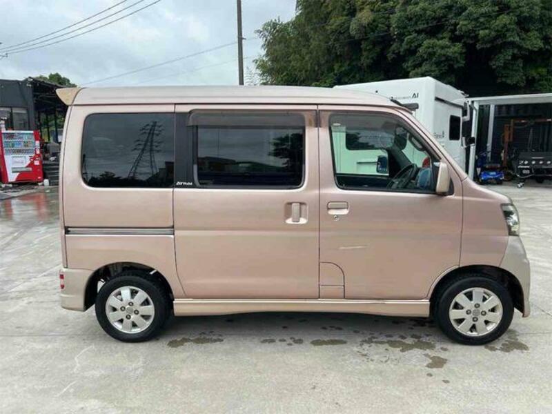 ATRAI WAGON