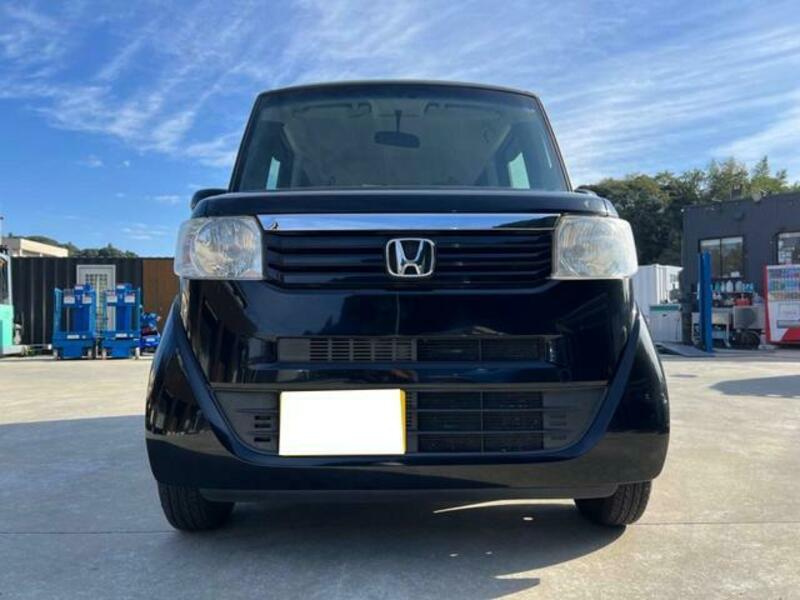N BOX