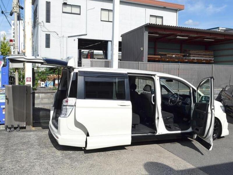STEPWAGON SPADA