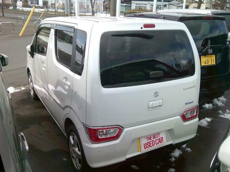 WAGON R