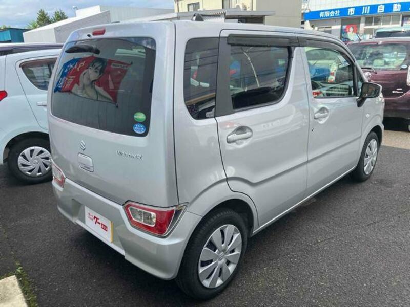 WAGON R