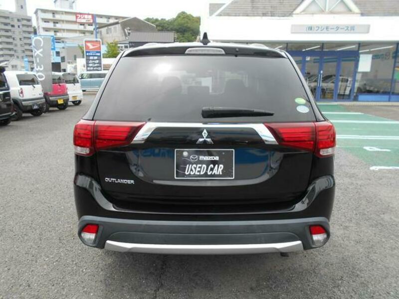 OUTLANDER