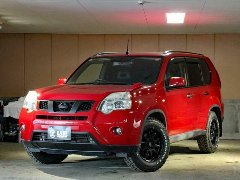 X-TRAIL
