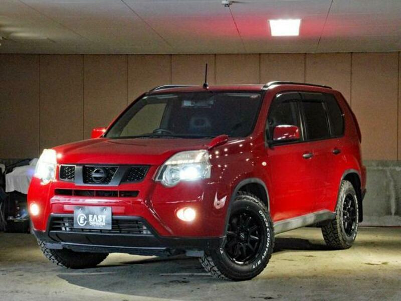 X-TRAIL