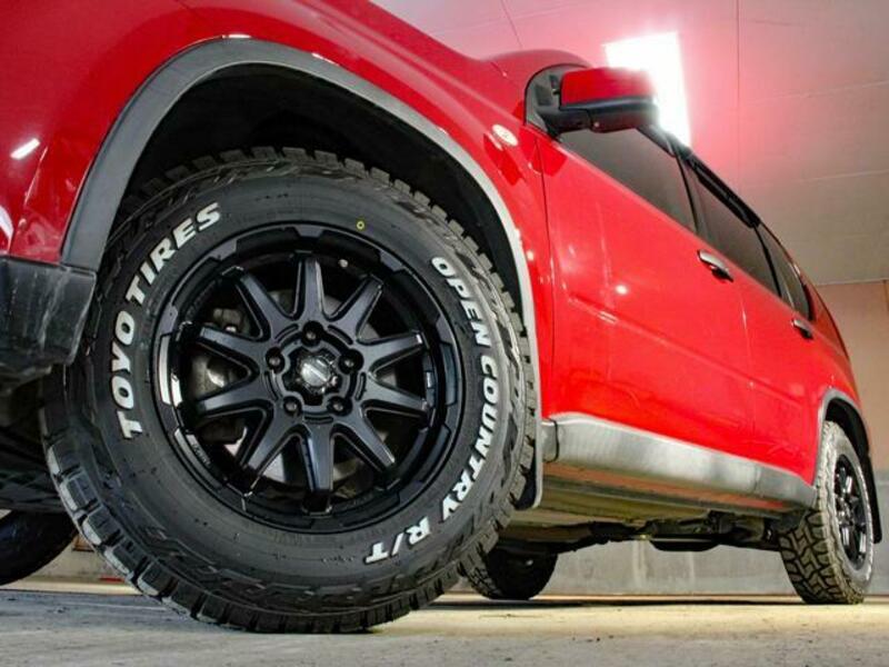 X-TRAIL