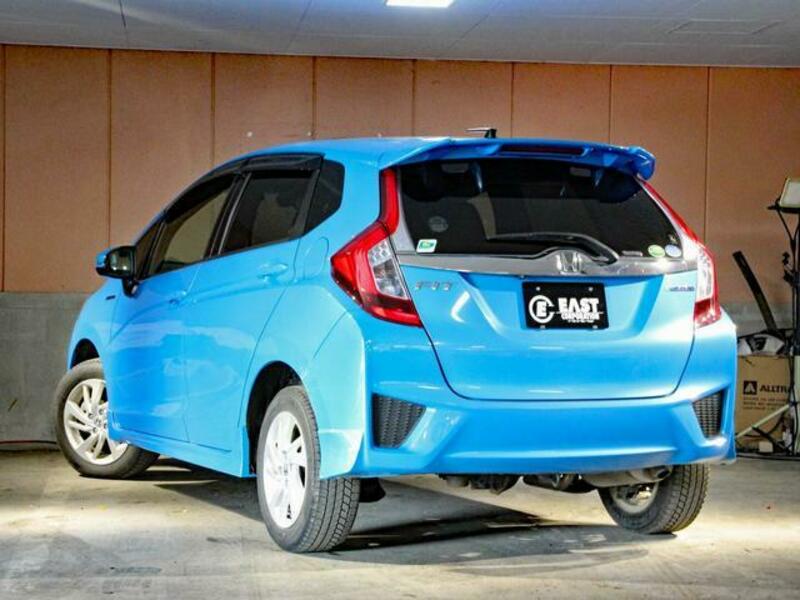 FIT HYBRID