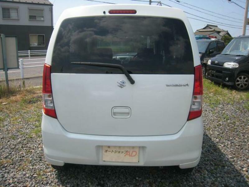 WAGON R