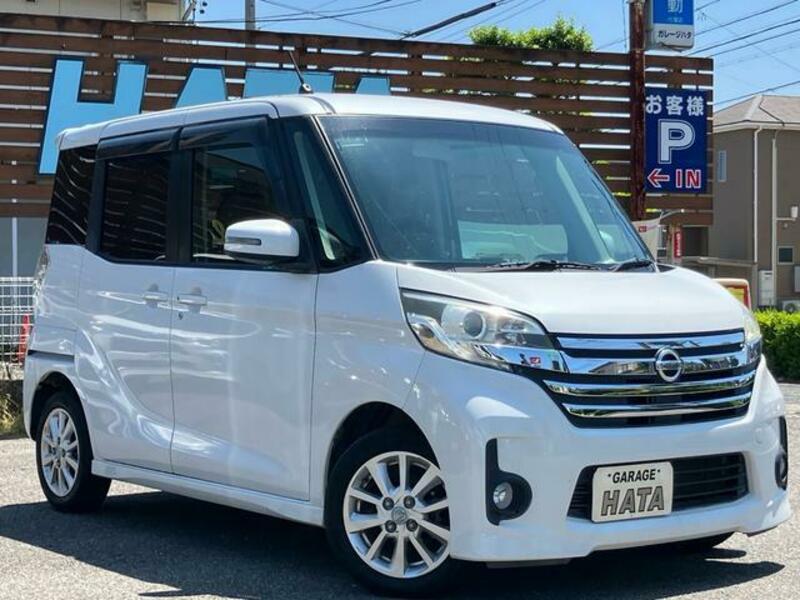 NISSAN DAYZ ROOX