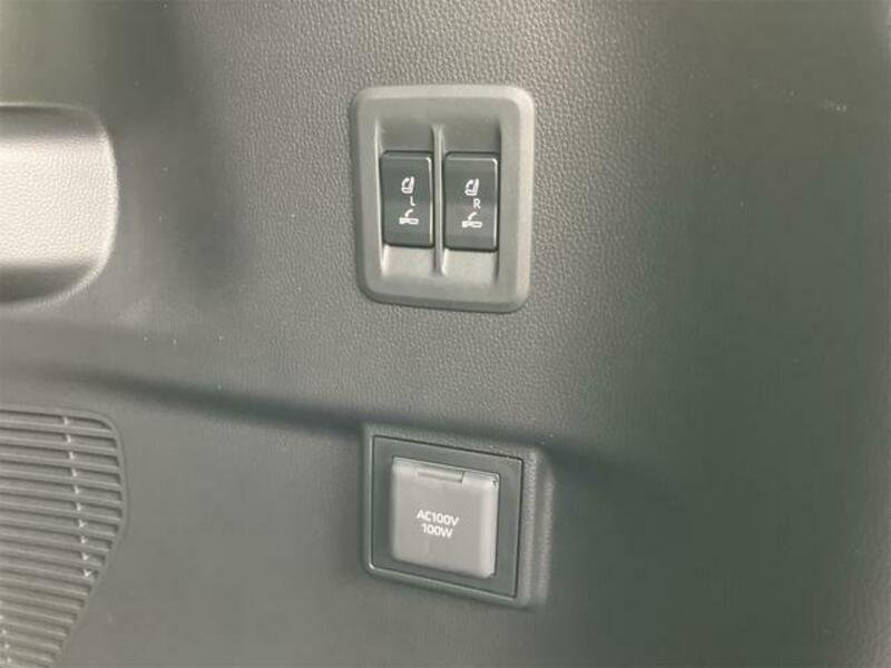 LAND CRUISER 250